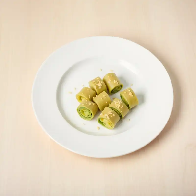 Rollitos Frescos de Pepino y Aguacate