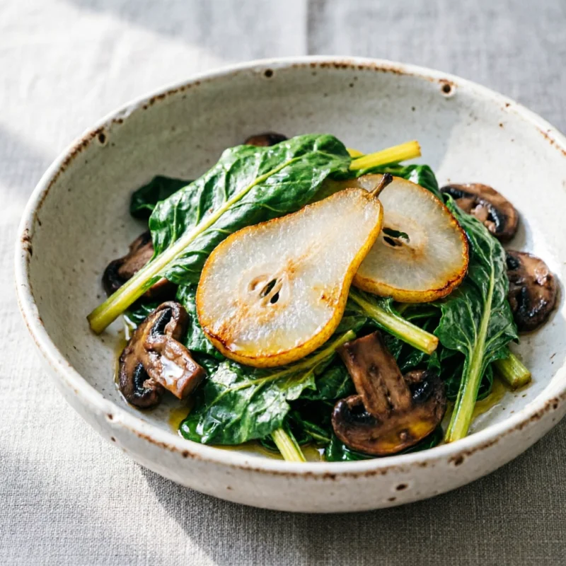 Acelgas Salteadas con Pera y Champiñones